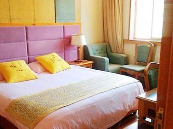 Luchi Hotel Luyang  Exterior foto